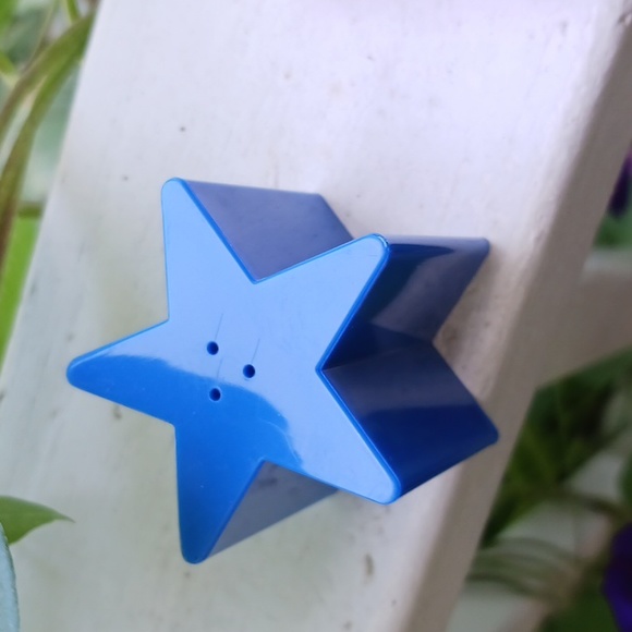 VINTAGE IN BOX Star & American Flag Salt & Pepper 3D Shaker Set - Picture 7 of 9